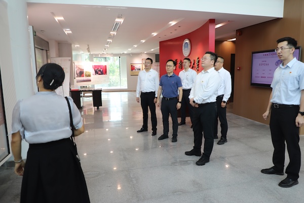 1758788277349994.jpg 2.JPG